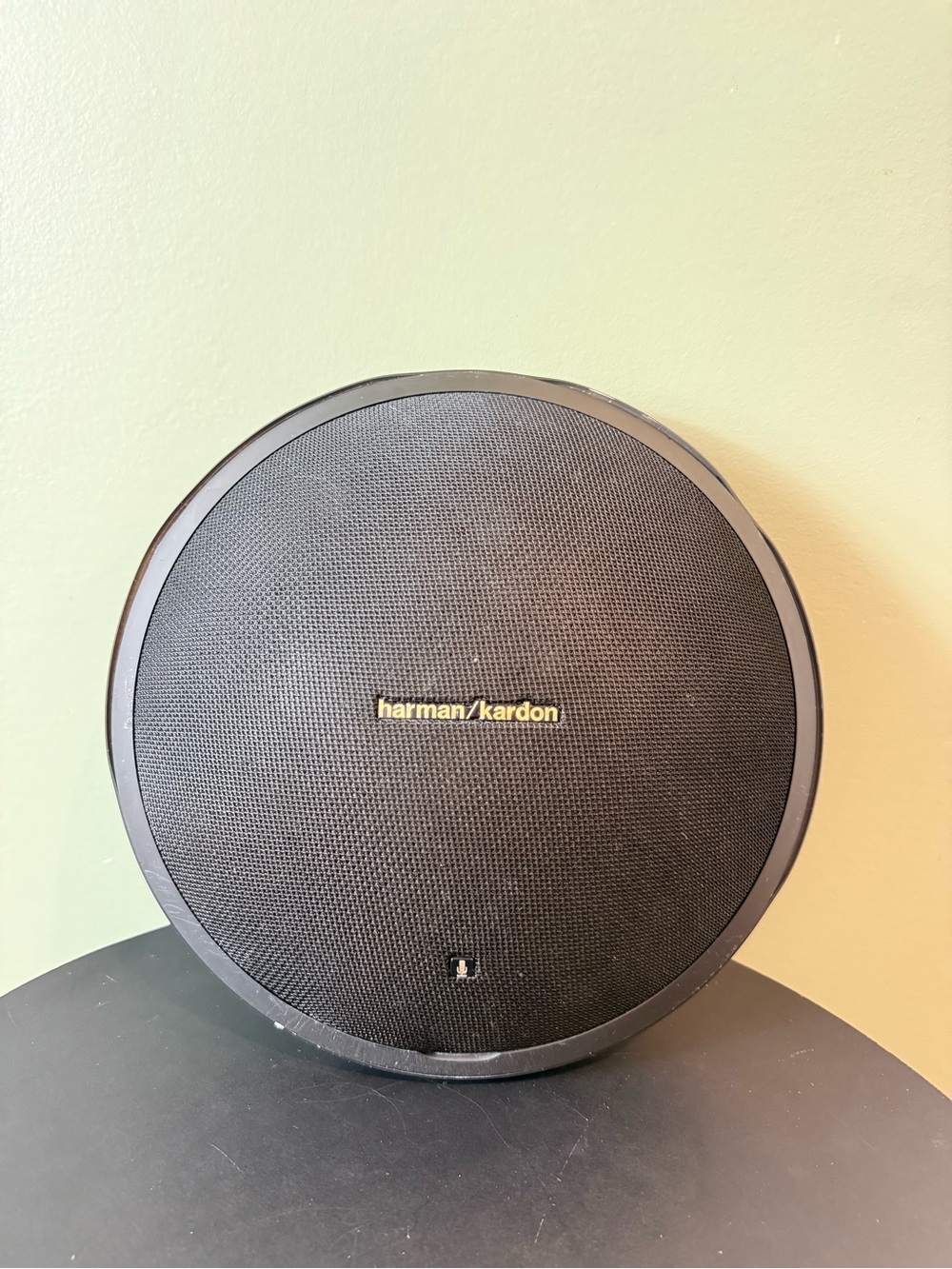 Harman Kardon Onyx Studio 2 Wireless Speaker System black rose gold